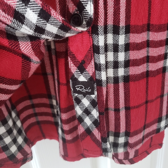 Rails Red Plaid Top - Picture 4 of 5